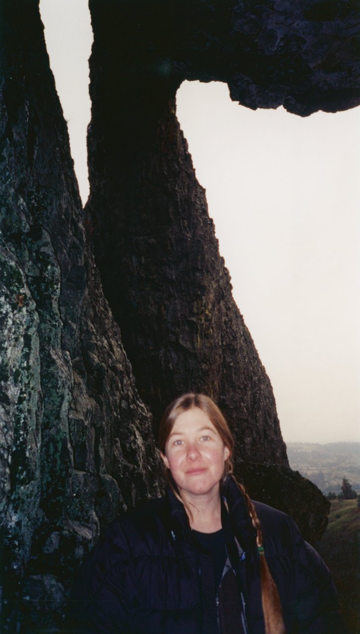 Adrian Jen Dave climb rock chimney nr Columbia River Gorge 2002 2